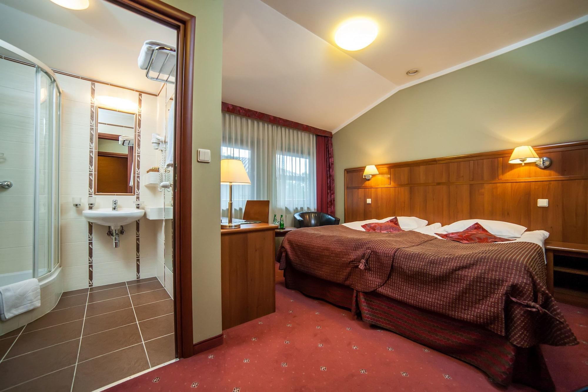 Farmona Hotel Business & Spa Краків Екстер'єр фото