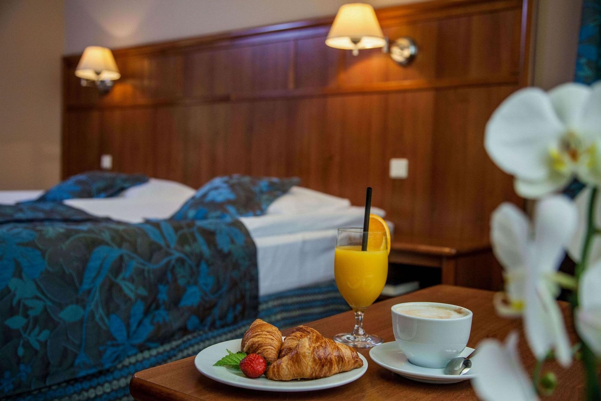 Farmona Hotel Business & Spa Краків Екстер'єр фото