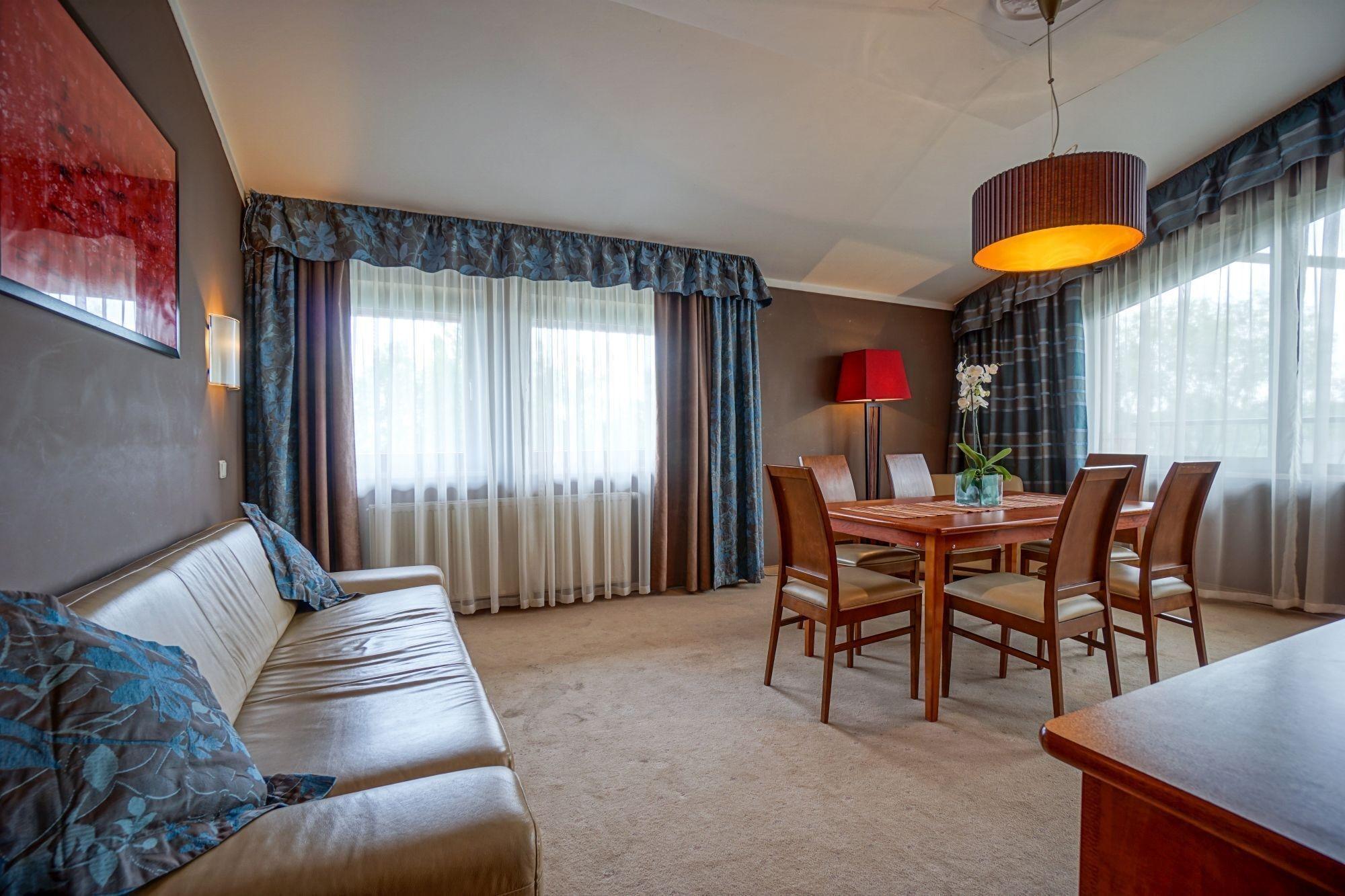 Farmona Hotel Business & Spa Краків Екстер'єр фото