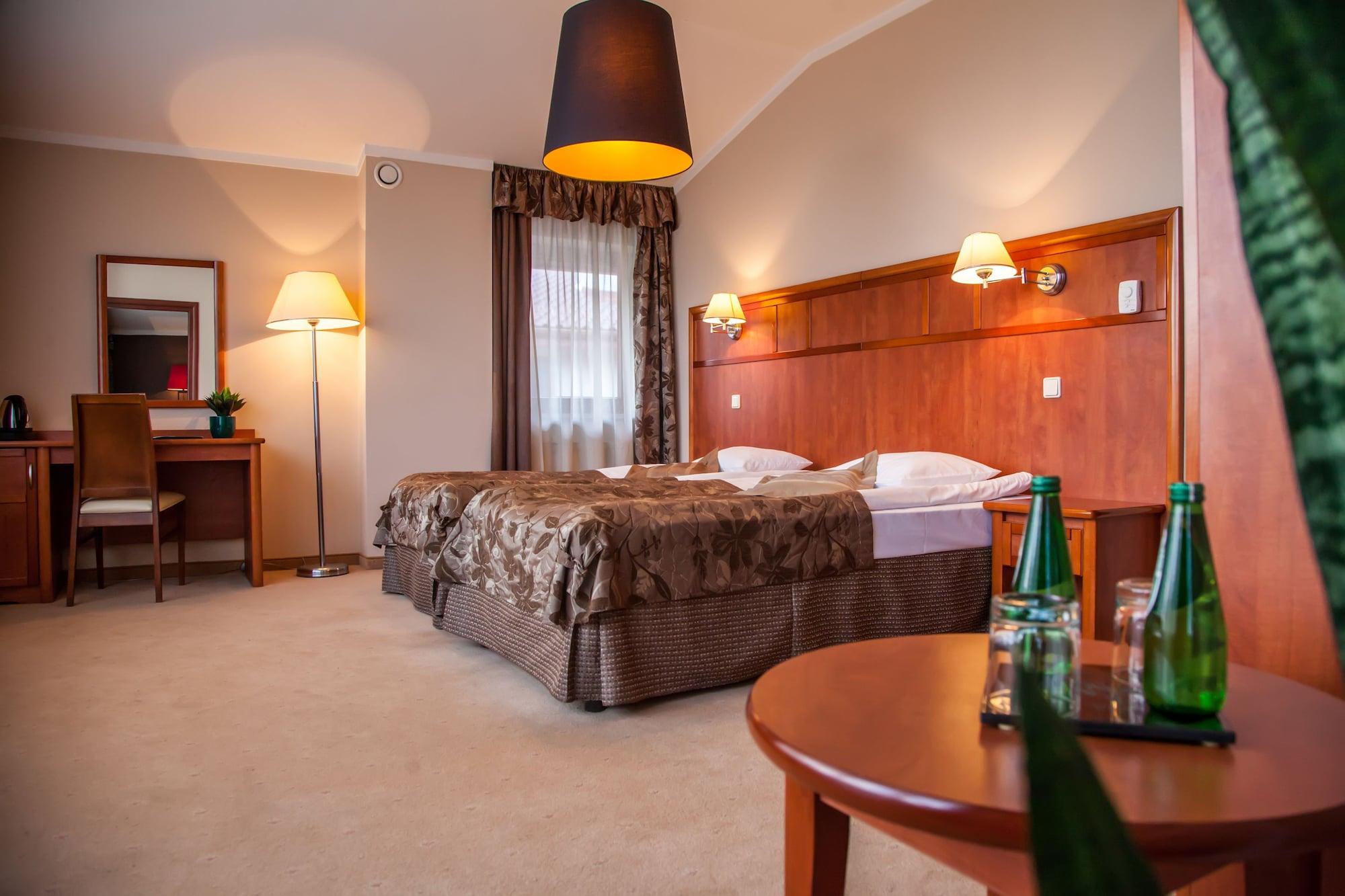 Farmona Hotel Business & Spa Краків Екстер'єр фото