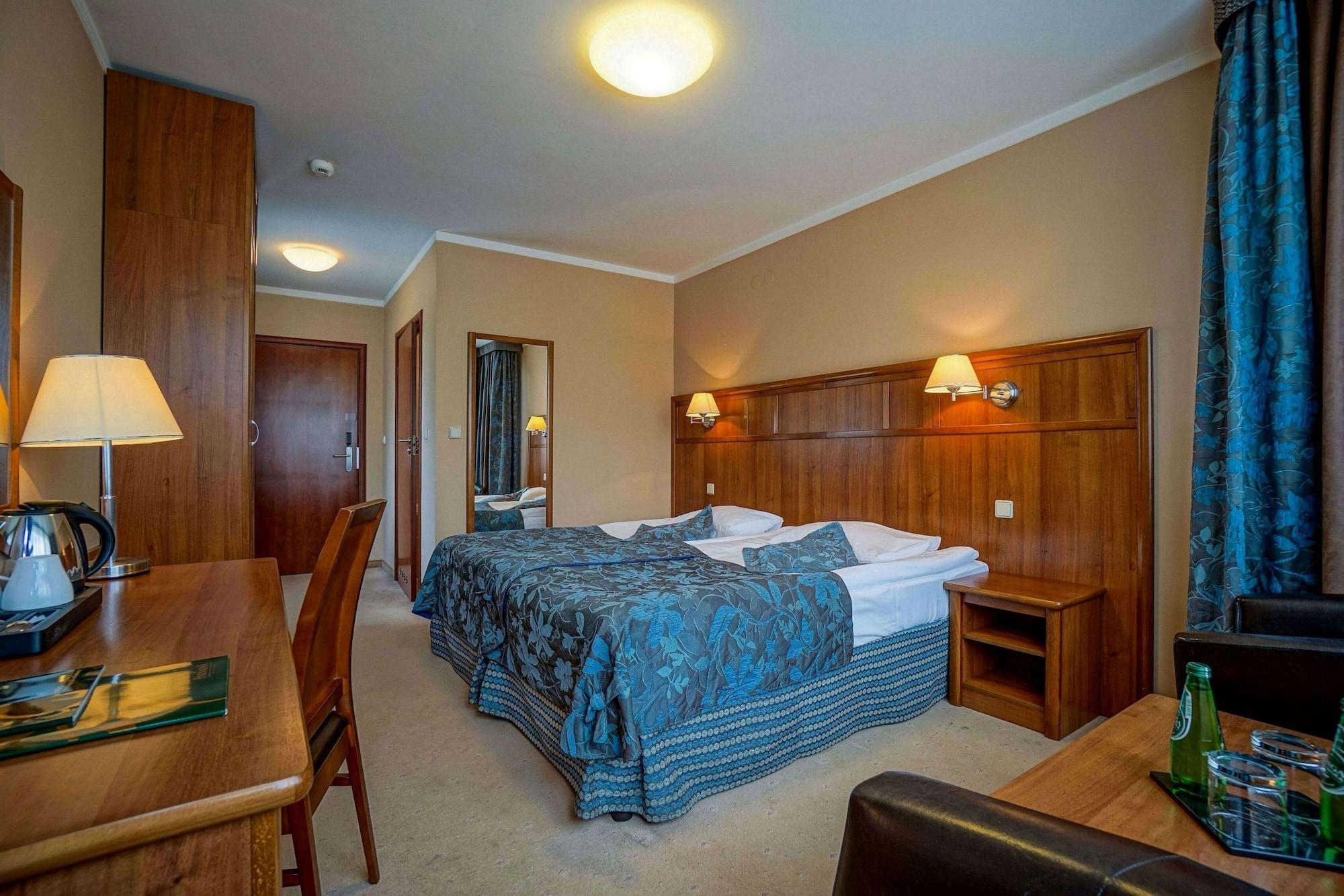 Farmona Hotel Business & Spa Краків Екстер'єр фото
