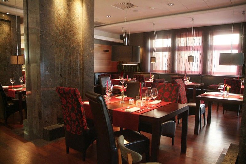 Farmona Hotel Business & Spa Краків Ресторан фото